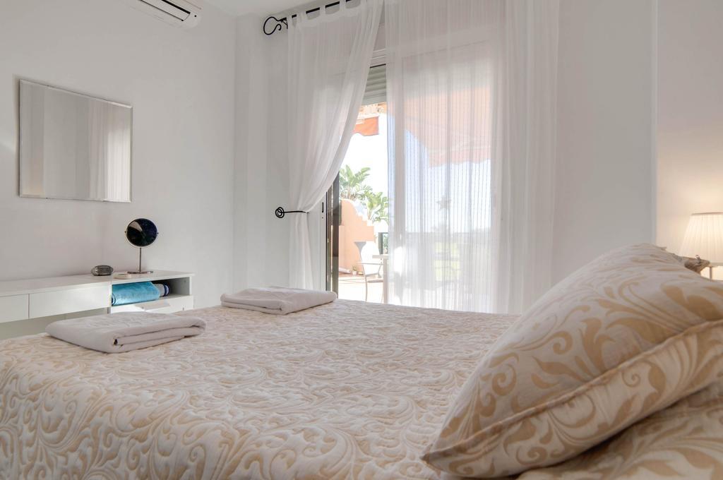 Apartamento Alta Loma With Bbq, Sea Views, Pool, Wifi Sleeps 6 Appartement Fuengirola Buitenkant foto